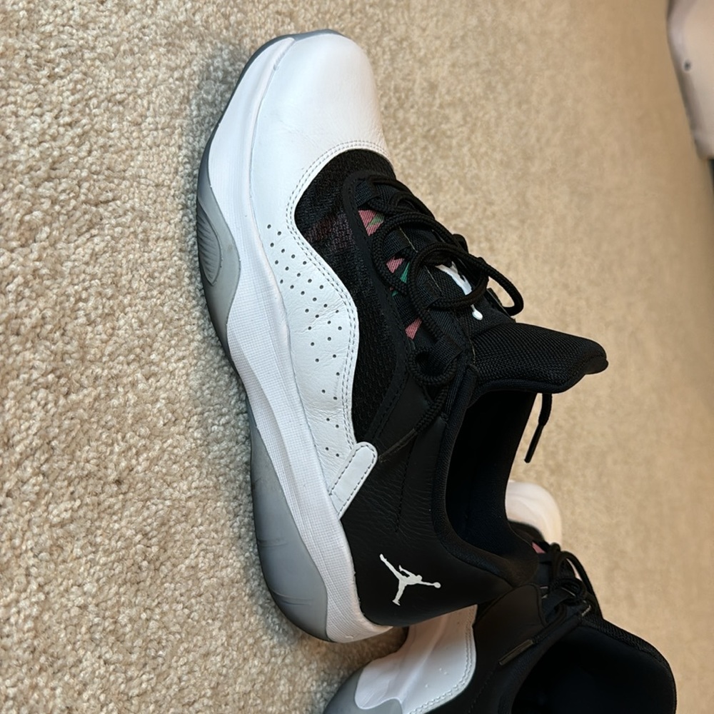 Air Jordan CMFT low size 8